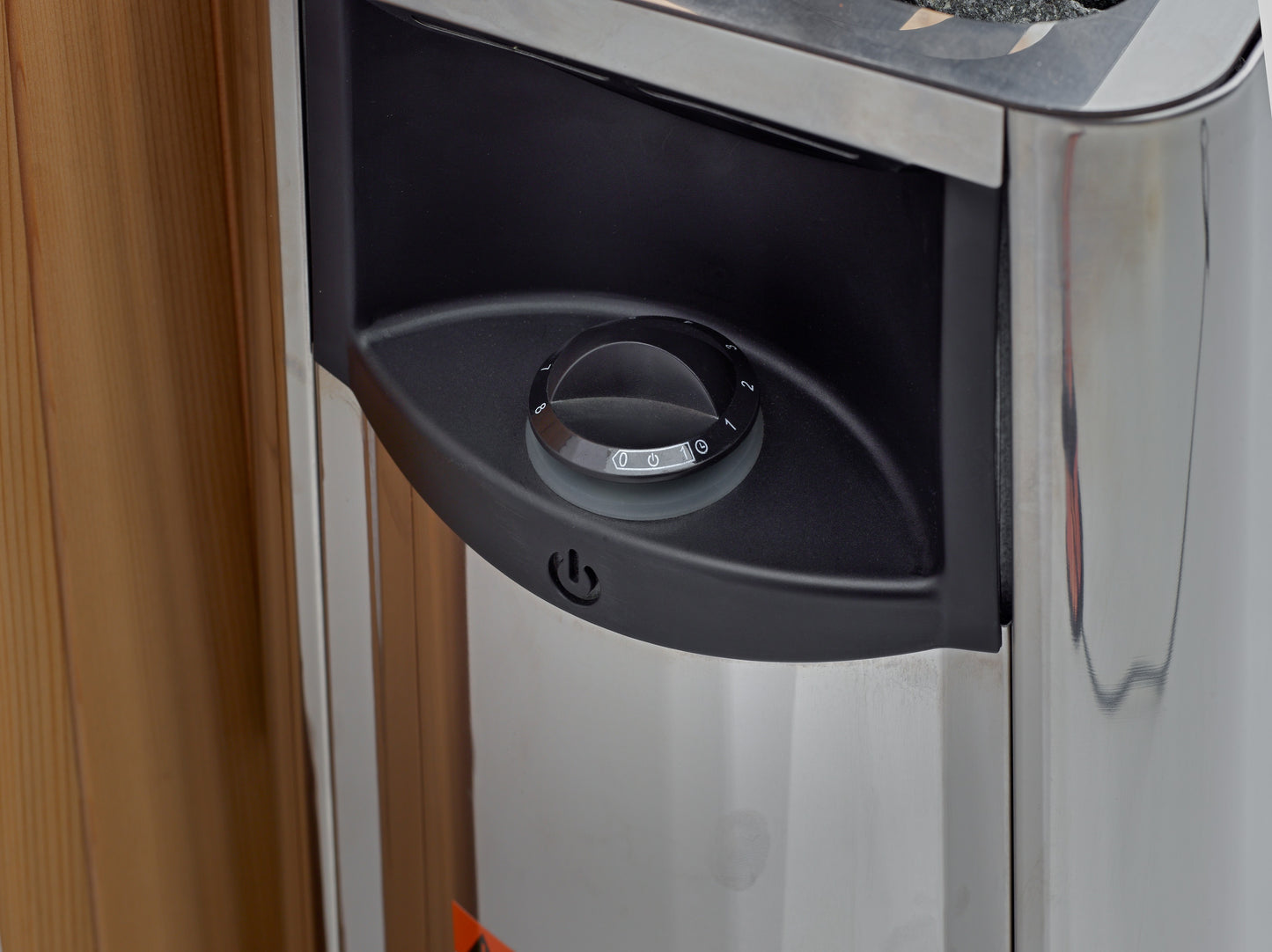 Golden Designs Kaskinen 6 Person Hybrid (PureTech™ Full Spectrum IR or Traditional Stove) Outdoor Sauna (GDI-8526-01)